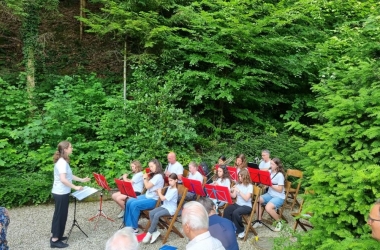 Grottengottesdienst mit den United Betti Players – 15. Juni 2025 in Niederglatt